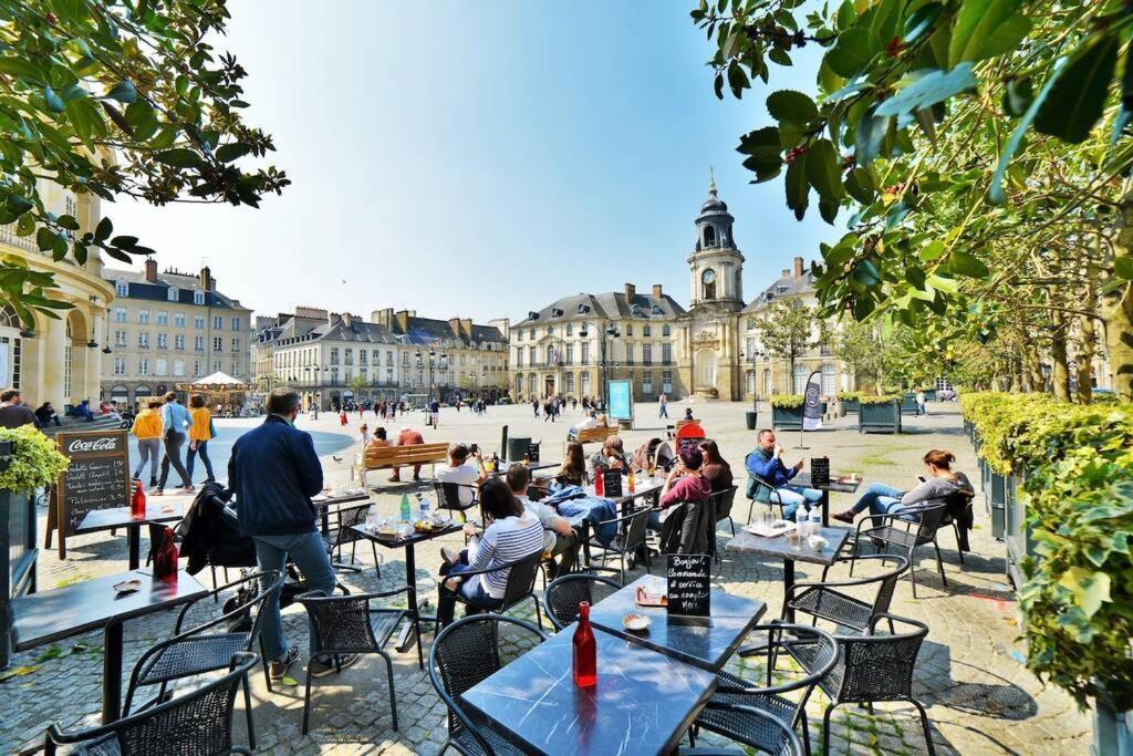 Appartement Une Chambre Rennes Buitenkant foto